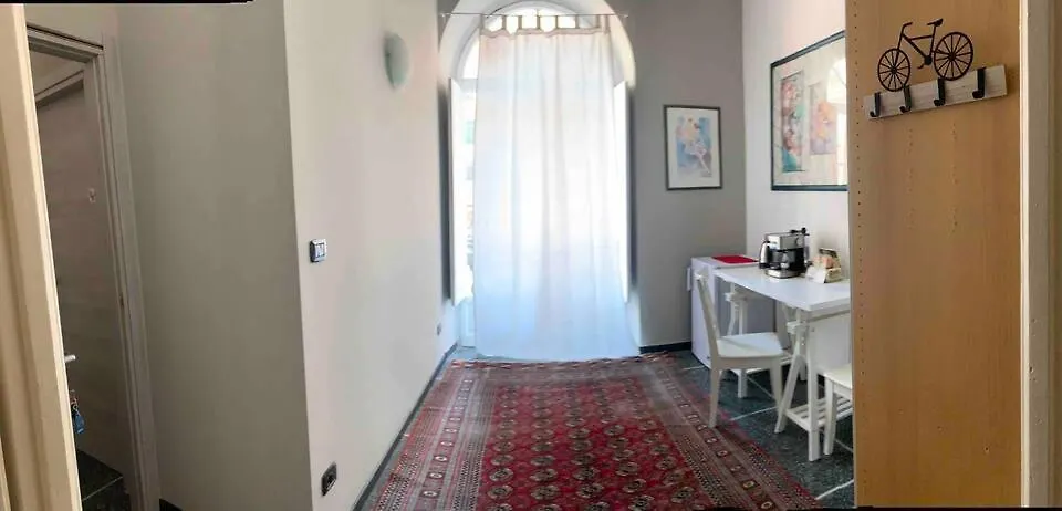 Gold Genova Hotel Guest house